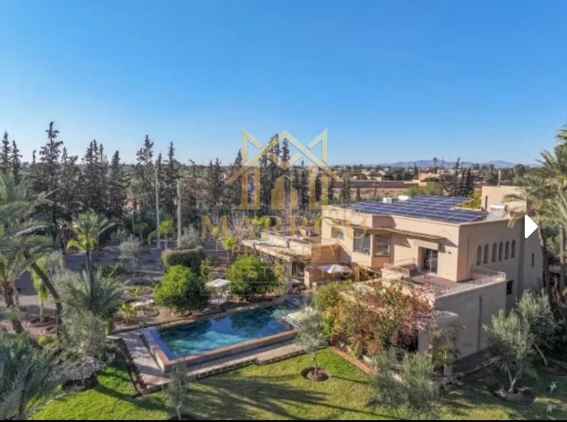  Villa d'Exception à Vendre – Route de Fès | Marrakech — thumbnail 2